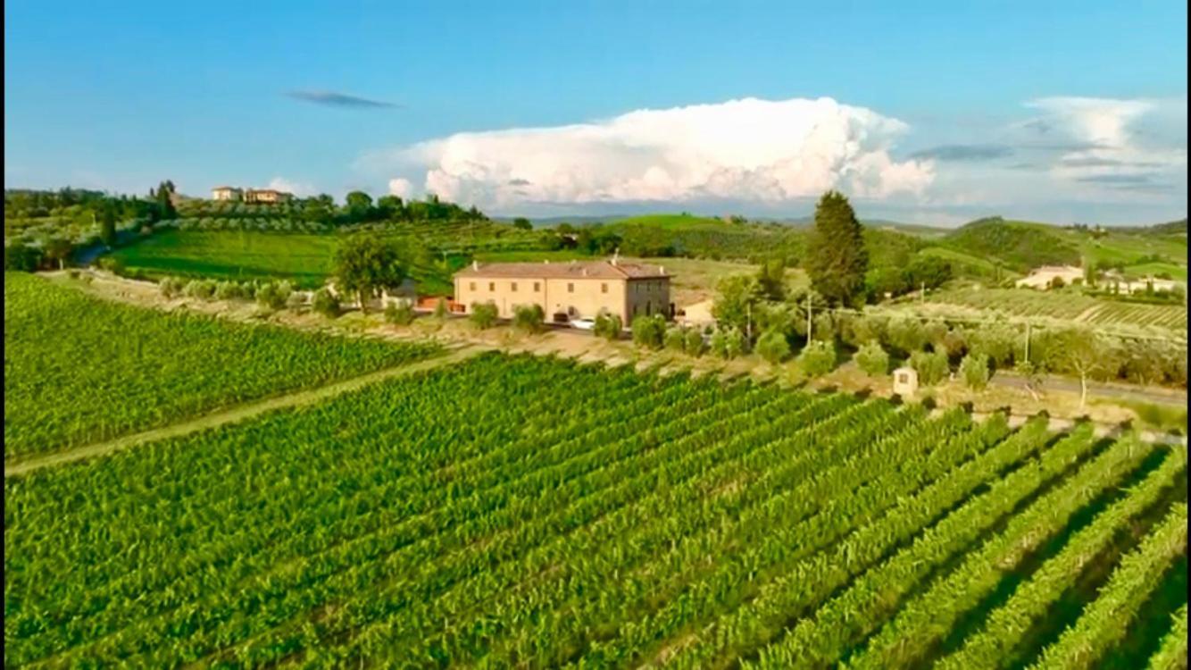 Vittoria Chianti Vacations Apartamento Poggibonsi Exterior foto