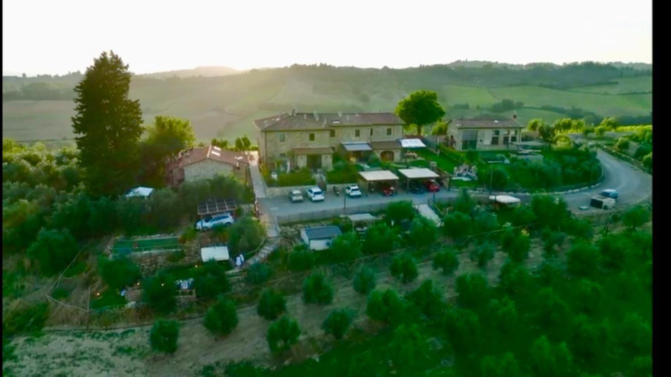 Vittoria Chianti Vacations Apartamento Poggibonsi Exterior foto