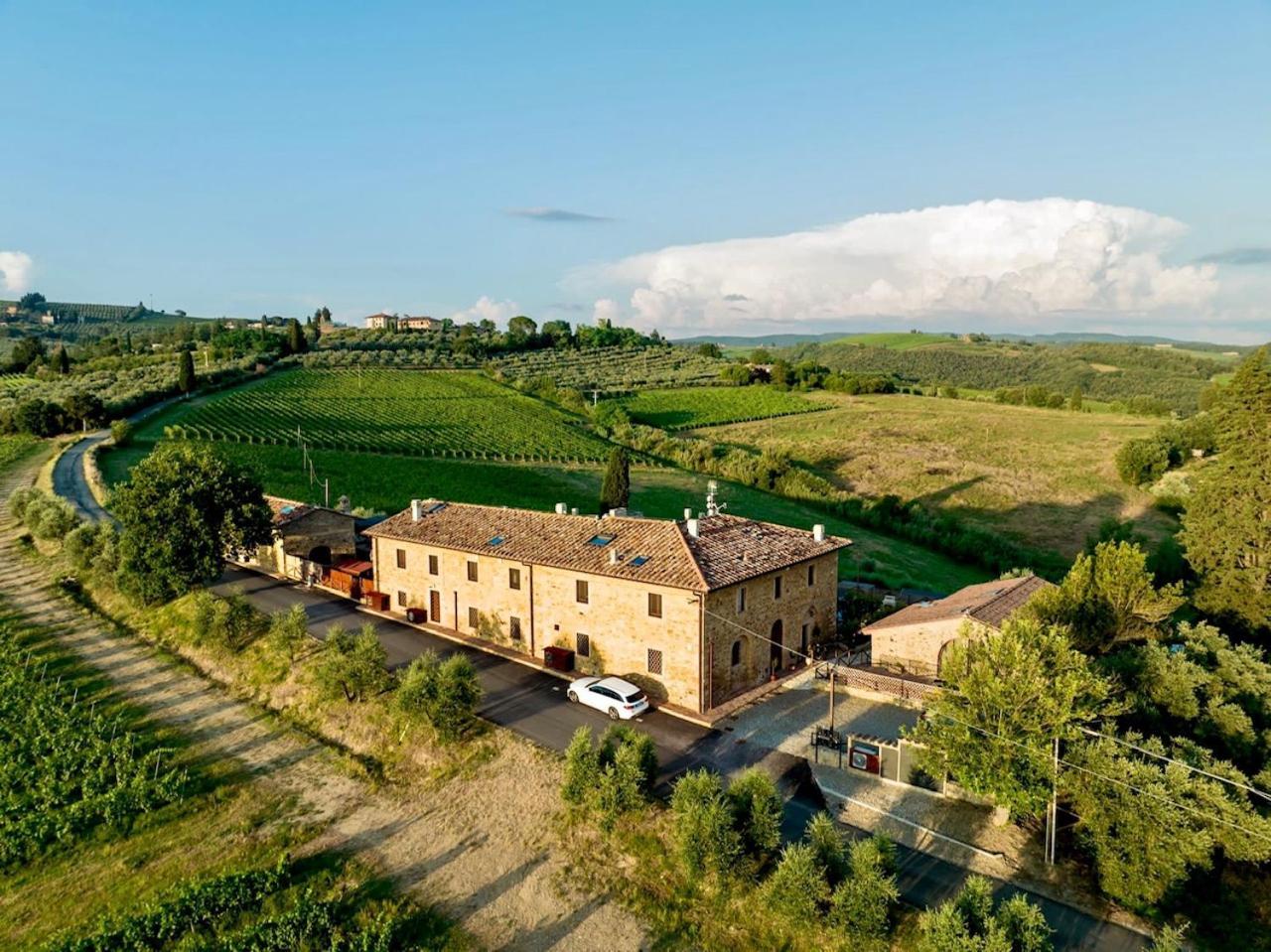 Vittoria Chianti Vacations Apartamento Poggibonsi Exterior foto