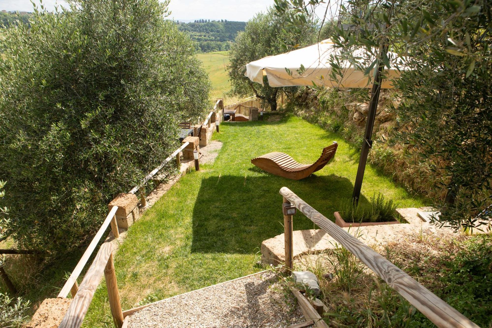 Vittoria Chianti Vacations Apartamento Poggibonsi Exterior foto